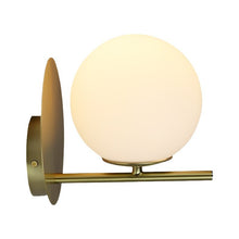 Carica l'immagine nel visualizzatore di Gallery, Nordic Aisle Copper Glass Wall Lamp
