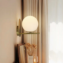 Carica l'immagine nel visualizzatore di Gallery, Nordic Aisle Copper Glass Wall Lamp
