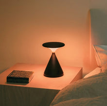 Carica l'immagine nel visualizzatore di Gallery, Lampada da Tavolo Salt Style – Design Wireless by Tobias Grau
