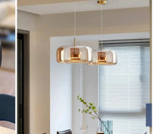 Carica l'immagine nel visualizzatore di Gallery, Lampadario in Vetro Soffiato | Design Nordico Sospeso
