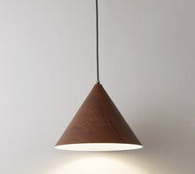 Carica l'immagine nel visualizzatore di Gallery, Lampadario Japandi in Legno Naturale
