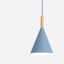 Carica l'immagine nel visualizzatore di Gallery, Lampadario Macaron Color
