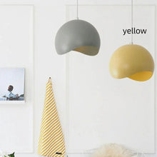 Carica l'immagine nel visualizzatore di Gallery, Simple And Creative Iron Lampshade Pendant Light
