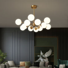 Carica l'immagine nel visualizzatore di Gallery, Lampadario Nordico a Sfere in Vetro – Eleganza Moderna per il Living
