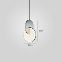 Carica l'immagine nel visualizzatore di Gallery, Lampadario Eclipse a Tre Luci – Ispirato al Design di Lee Broom
