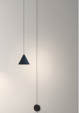 Carica l'immagine nel visualizzatore di Gallery, Dining Room Lamp Modern Bar Counter Dining Room Personality Chandelier
