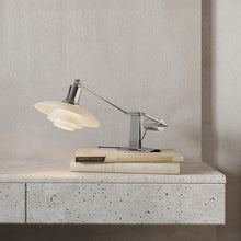 Carica l'immagine nel visualizzatore di Gallery, Adjustable Glass Desk Lamp At The Bedside

