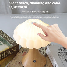 Carica l'immagine nel visualizzatore di Gallery, Mushroom Lamp Bar Cafe Decoration Charging Touch Small Night Lamp
