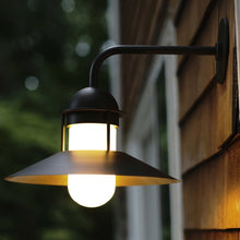 Carica l'immagine nel visualizzatore di Gallery, Minimalist Retro Outdoor Waterproof Wall Lamp
