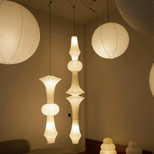 Carica l'immagine nel visualizzatore di Gallery, Paper Art Chandelier For Bedroom And Dining Room Decor
